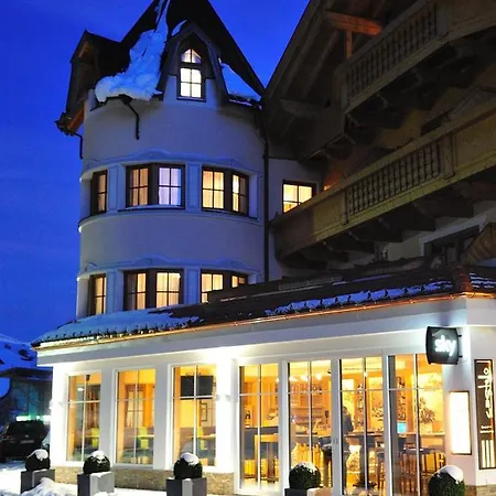 Garni Castel 호텔 4*